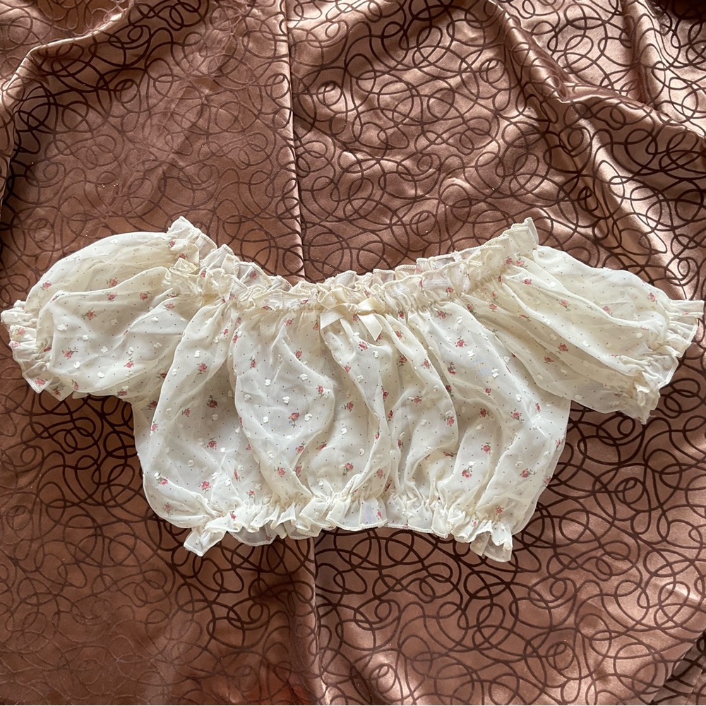 Dreamy Cottagecore Floral Cream Off-Shoulder Women's Top